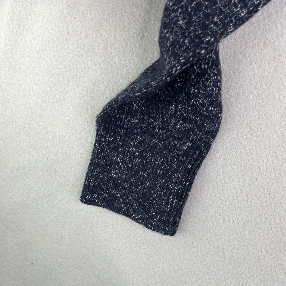 Banana Republic Blue Crewneck Sweater Made with Italian Yarn Size Large
